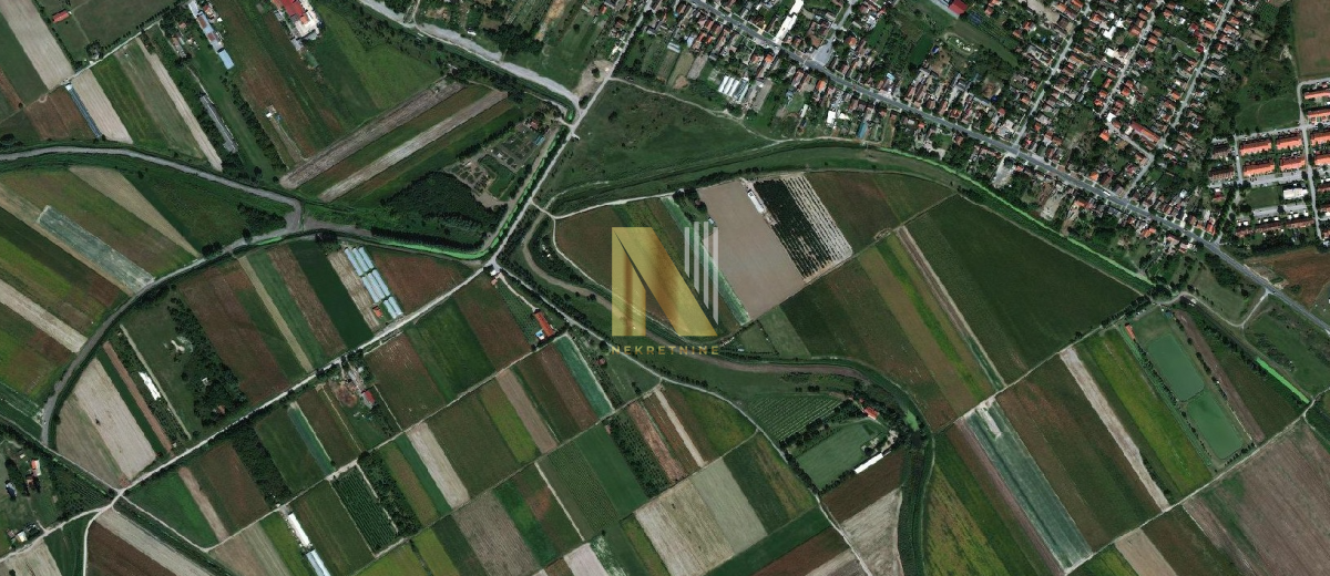 Parcela od 2829m2 u Kaću