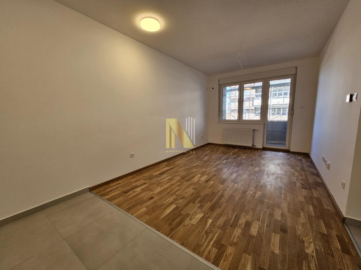 Trosoban, uknjižen stan sa PDV-om, bez provizije agencije
