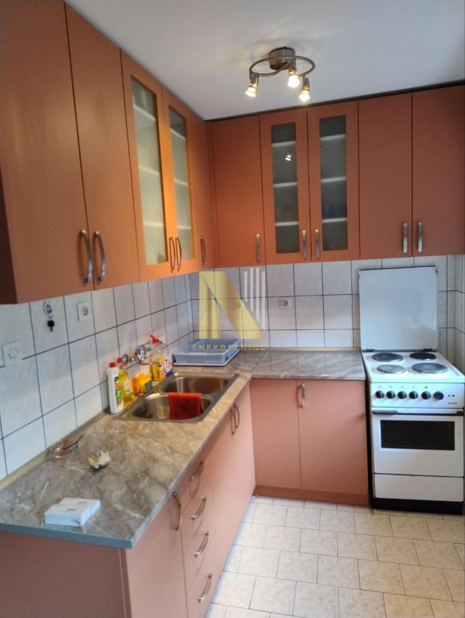 Na prodaju uknjižena kuća 200m2 sa placem 915m2 – Beočin