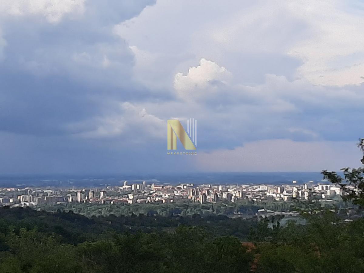 Popovica - kuća sa nesmetanim pogledom