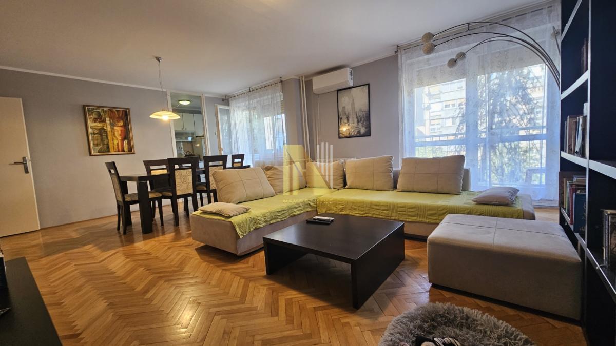 Liman 3, trosoban, 76m2+ dve terase, mogućnost kupovine garaže